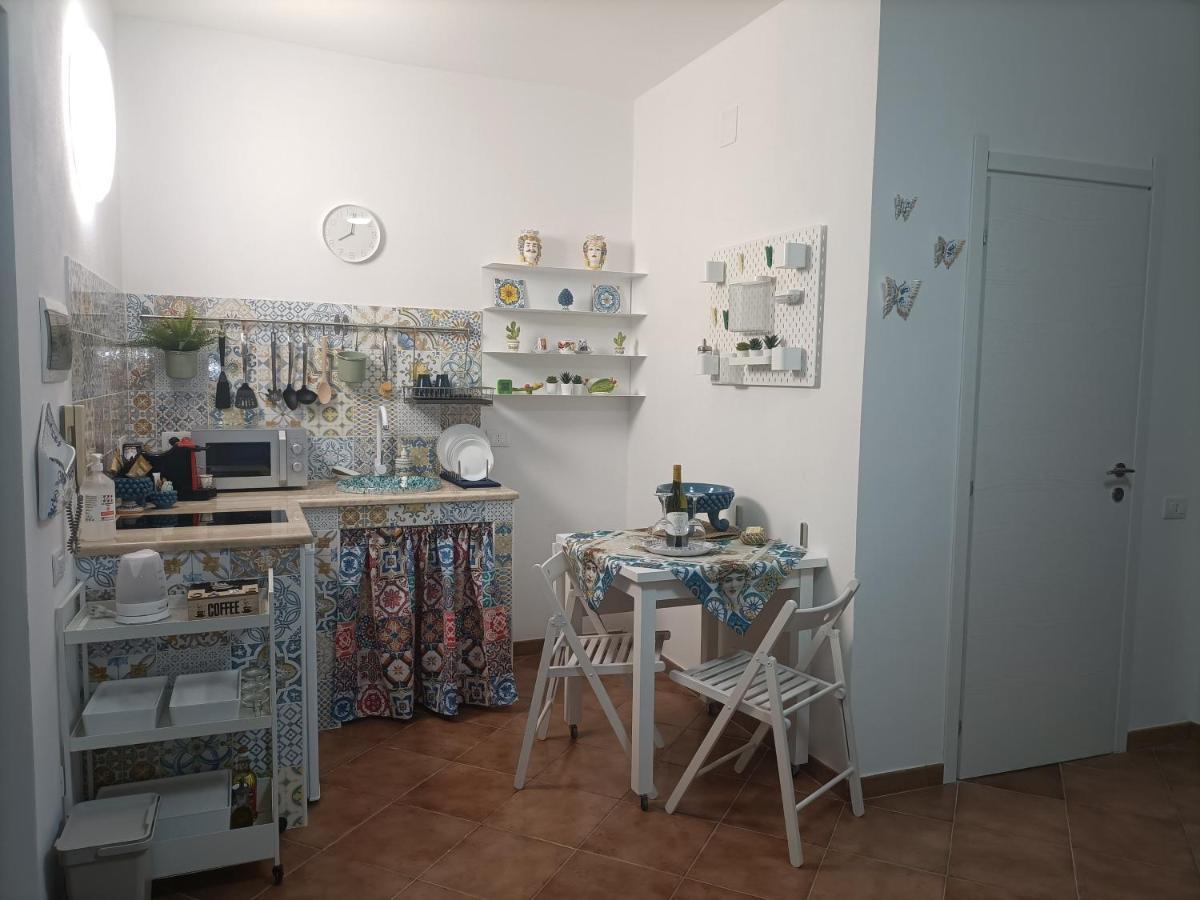 La Casetta Di Diana Ortigia Syracuse Buitenkant foto