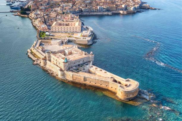 La Casetta Di Diana Ortigia Syracuse Buitenkant foto
